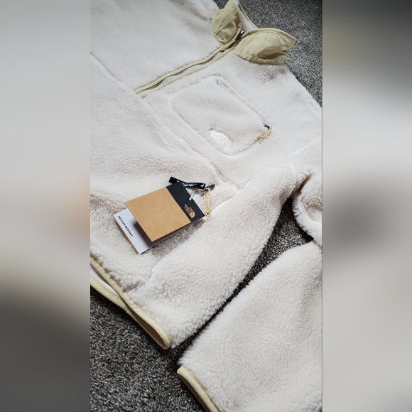 The North Face Women’s Extreme Pile Pullover NEW Size XL - Picture 10 of 16